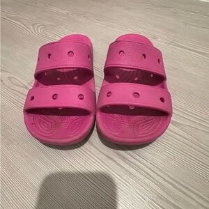 Kids Crocs size 4